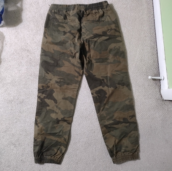 Zadig & Voltaire Parona Camo Joggers - Picture 3 of 5